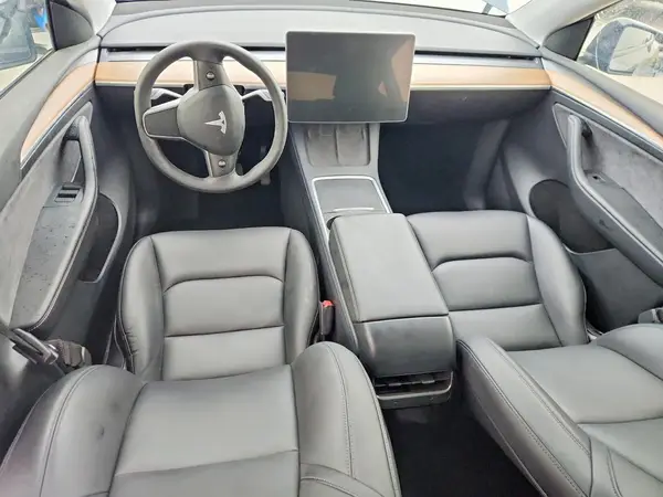 7SAYGDEE5PA044937 2023 TESLA MODEL Y - Image 8