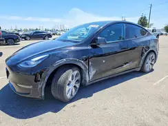 7SAYGDEE5PA045084 2023 TESLA MODEL Y