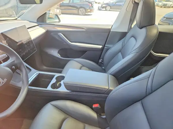 7SAYGDEE5PA045084 2023 TESLA MODEL Y - Image 8