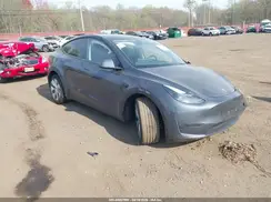 7SAYGDEE5PA045649 2023 TESLA MODEL Y