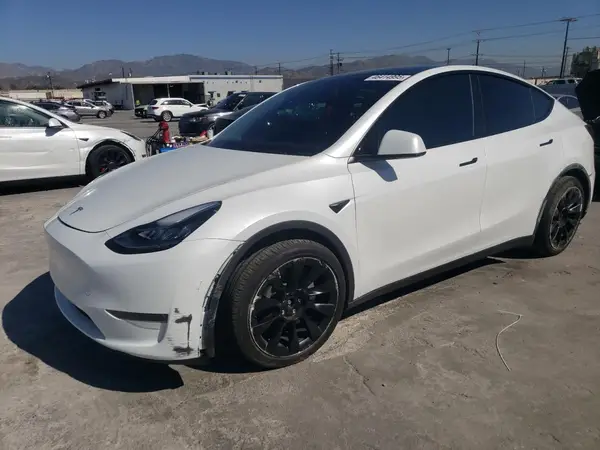 7SAYGDEE5PA047904 2023 TESLA MODEL Y - Image 1