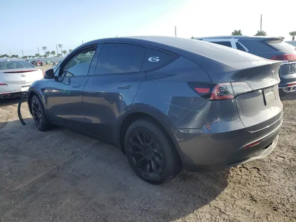 7SAYGDEE5PA057848 2023 TESLA MODEL Y - Image 2
