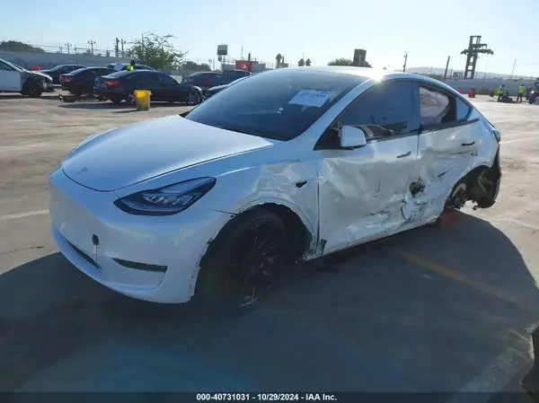 7SAYGDEE5PA059485 2023 TESLA MODEL Y - Image 2