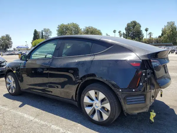 7SAYGDEE5PA066873 2023 TESLA MODEL Y - Image 2