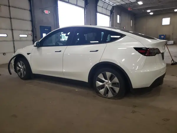 7SAYGDEE5PA067389 2023 TESLA MODEL Y - Image 2