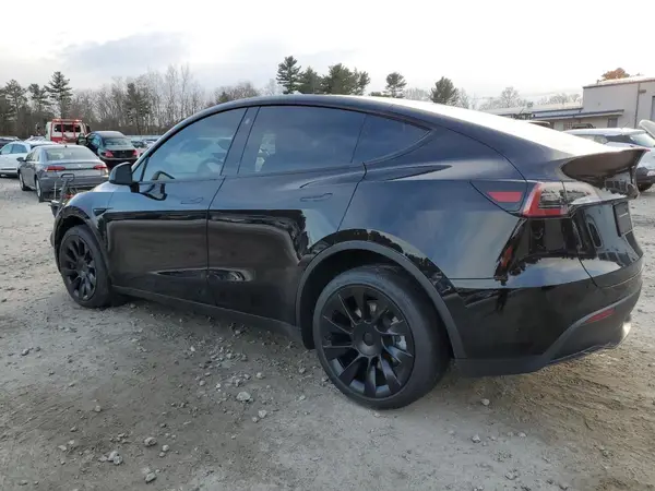 7SAYGDEE5PA070082 2023 TESLA MODEL Y - Image 2