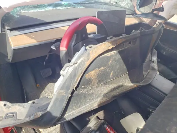 7SAYGDEE5PA073418 2023 TESLA MODEL Y - Image 8