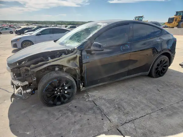 7SAYGDEE5PA074410 2023 TESLA MODEL Y - Image 1