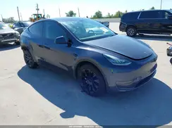7SAYGDEE5PA075475 2023 TESLA MODEL Y