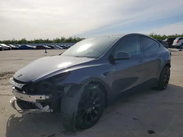 7SAYGDEE5PA076514 2023 TESLA MODEL Y - Image 1