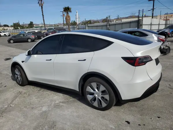 7SAYGDEE5PA079672 2023 TESLA MODEL Y - Image 2