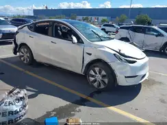7SAYGDEE5PA080322 2023 TESLA MODEL Y