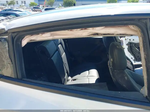 7SAYGDEE5PA080322 2023 TESLA MODEL Y - Image 8