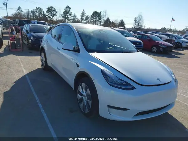 7SAYGDEE5PA094253 2023 TESLA MODEL Y - Image 1