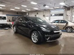 7SAYGDEE5PA096102 2023 TESLA MODEL Y