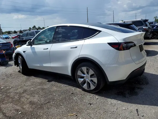 7SAYGDEE5PA098531 2023 TESLA MODEL Y - Image 2