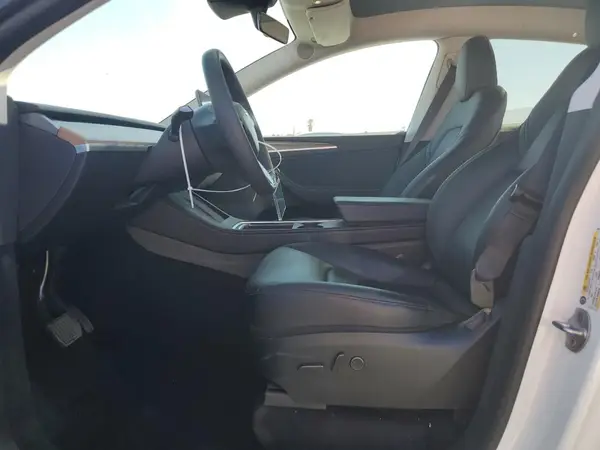 2023 TESLA MODEL Y auction photo 7
