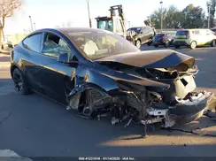 7SAYGDEE5PA105834 2023 TESLA MODEL Y