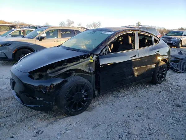 7SAYGDEE5PA111598 2023 TESLA MODEL Y - Image 1