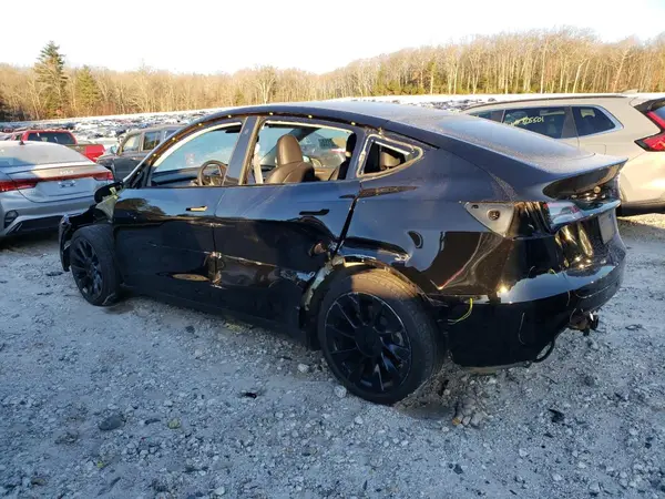 7SAYGDEE5PA111598 2023 TESLA MODEL Y - Image 2