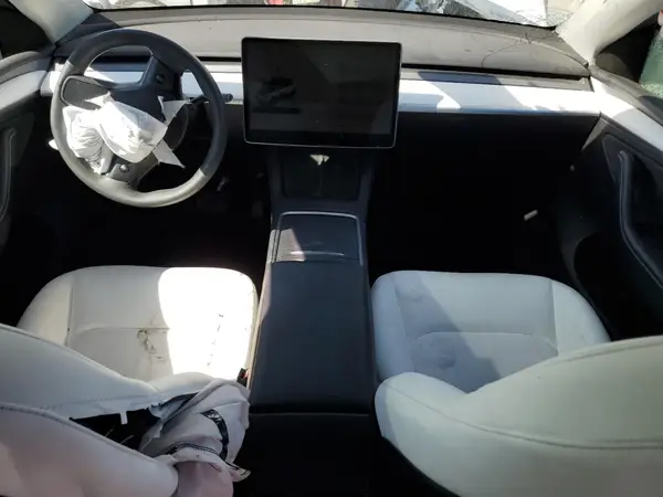 7SAYGDEE5PA111987 2023 TESLA MODEL Y - Image 8