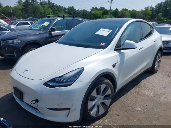 7SAYGDEE5PA126165 2023 TESLA MODEL Y - Image 2