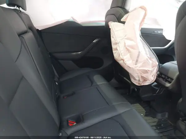 7SAYGDEE5PA126165 2023 TESLA MODEL Y - Image 8
