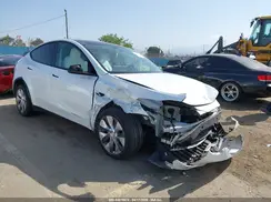 7SAYGDEE5PA129373 2023 TESLA MODEL Y