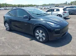 7SAYGDEE5PA140910 2023 TESLA MODEL Y