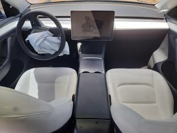 7SAYGDEE5PA141734 2023 TESLA MODEL Y - Image 8
