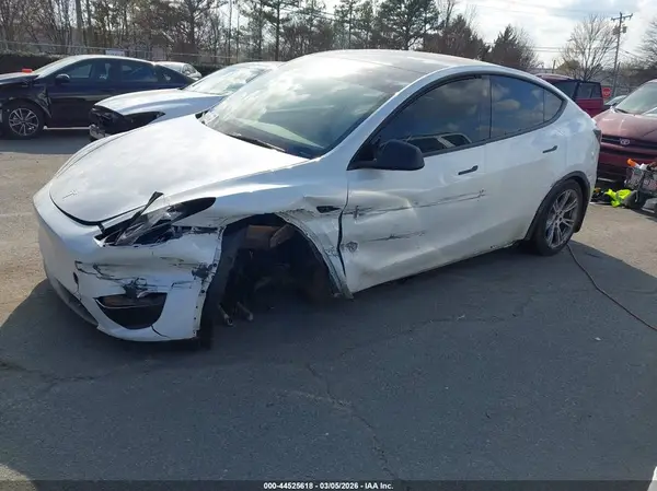 7SAYGDEE5PA145220 2023 TESLA MODEL Y - Image 2