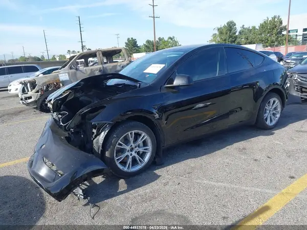 7SAYGDEE5PA154743 2023 TESLA MODEL Y - Image 2