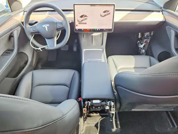 7SAYGDEE5PA156072 2023 TESLA MODEL Y - Image 8