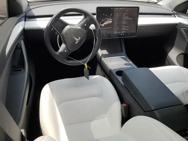 7SAYGDEE5PA156623 2023 TESLA MODEL Y - Image 8