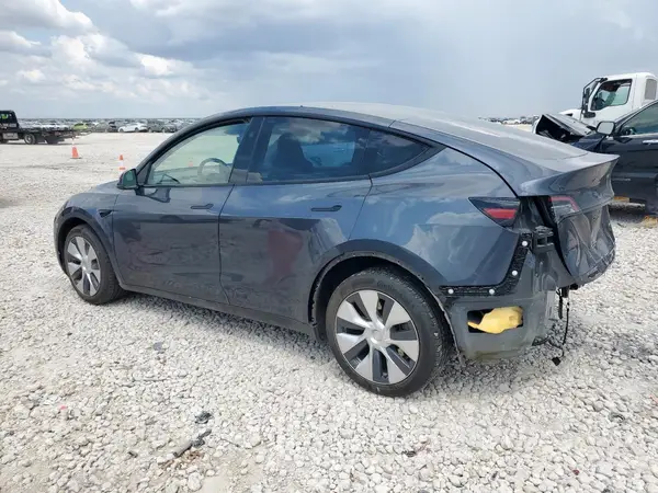 7SAYGDEE5PA157724 2023 TESLA MODEL Y - Image 2