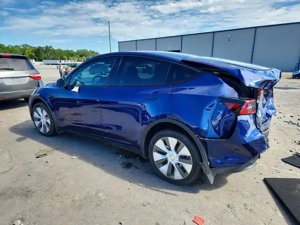 7SAYGDEE5PA157836 2023 TESLA MODEL Y - Image 2