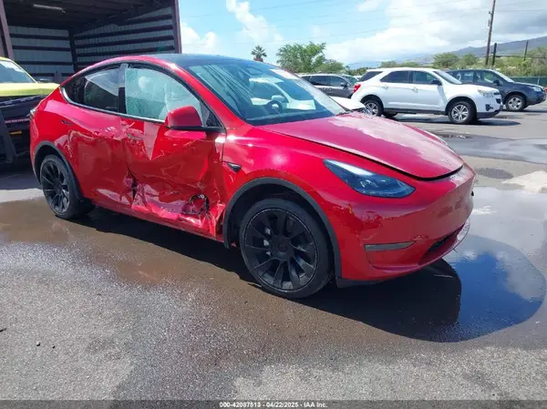 7SAYGDEE5PA167914 2023 TESLA MODEL Y - Image 1