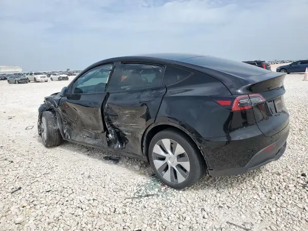 7SAYGDEE5PA168500 2023 TESLA MODEL Y - Image 2