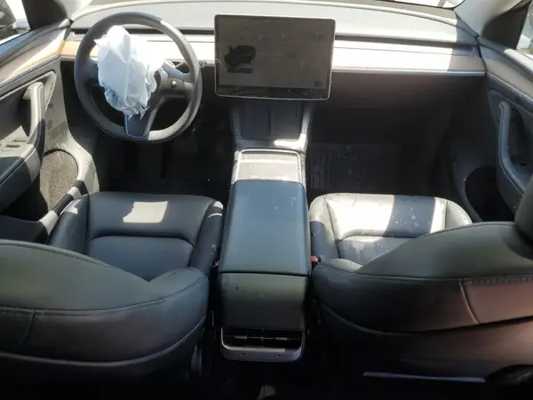 7SAYGDEE5PA169985 2023 TESLA MODEL Y - Image 8