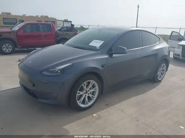 7SAYGDEE5PA170506 2023 TESLA MODEL Y - Image 2