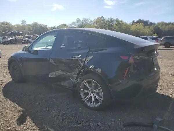 7SAYGDEE5PA171008 2023 TESLA MODEL Y - Image 2