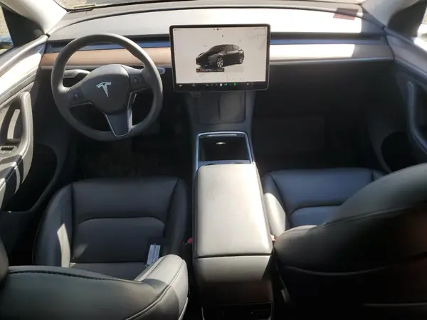 7SAYGDEE5PA171008 2023 TESLA MODEL Y - Image 8