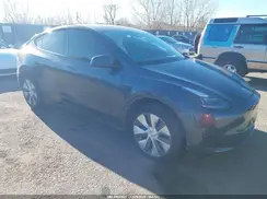 7SAYGDEE5PA174538 2023 TESLA MODEL Y