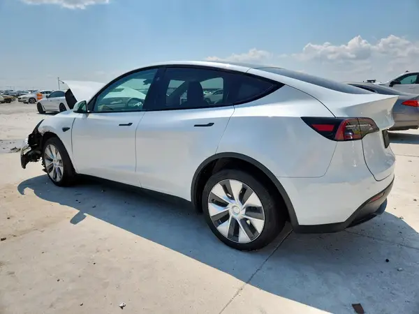 7SAYGDEE5PA179349 2023 TESLA MODEL Y - Image 2