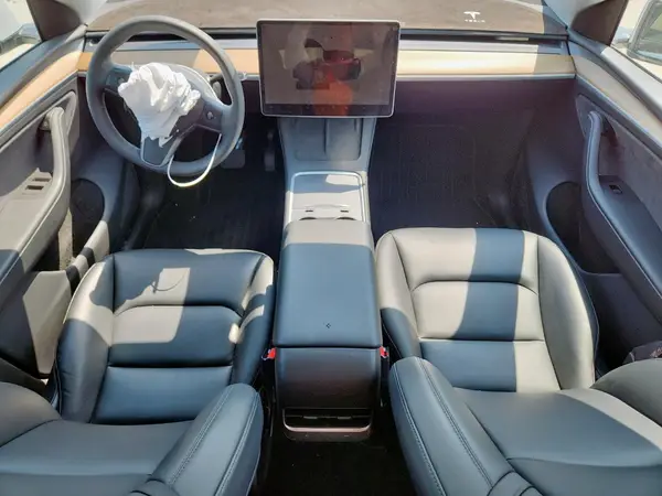 7SAYGDEE5PA179349 2023 TESLA MODEL Y - Image 8