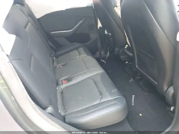 7SAYGDEE5PA184258 2023 TESLA MODEL Y - Image 8