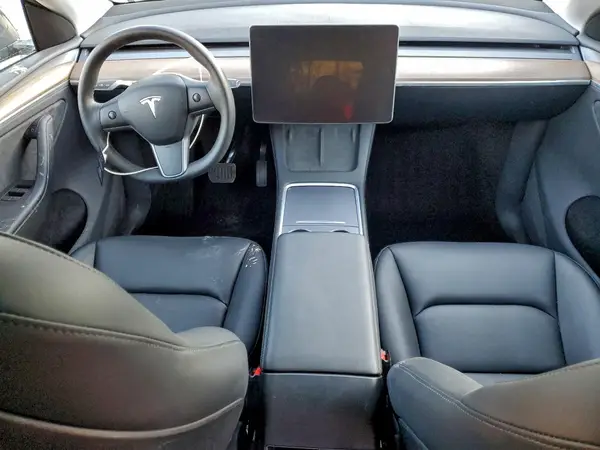 7SAYGDEE5PA185149 2023 TESLA MODEL Y - Image 8