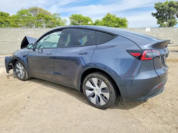 7SAYGDEE5PA187127 2023 TESLA MODEL Y - Image 2