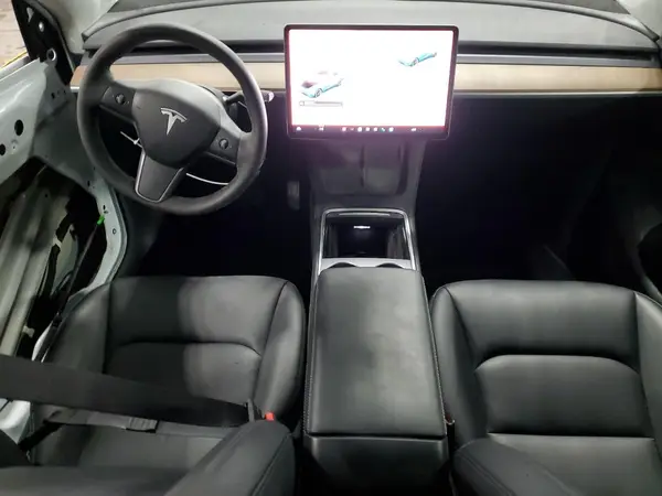 7SAYGDEE5PA189542 2023 TESLA MODEL Y - Image 8