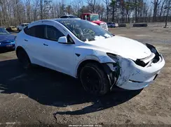 7SAYGDEE5PA191825 2023 TESLA MODEL Y